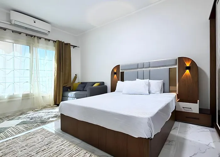 Juliana Sea View 1Br With 2 Pools & Water Slides * Hurghada